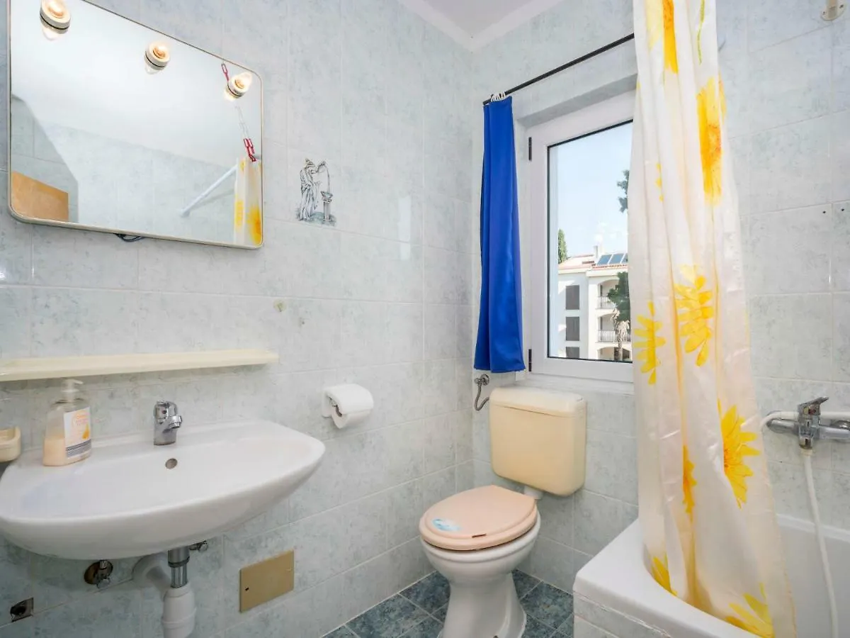 Apartment Hilde Blue-8 By Interhome